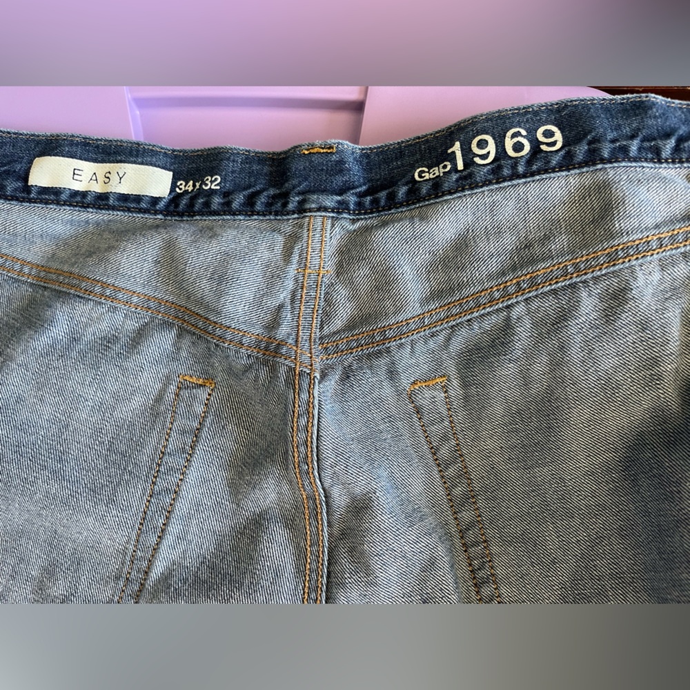 GAP VTG MENS Blue Relaxed Jeans with Classic Fit and Stitching Details - Picture 5 of 7